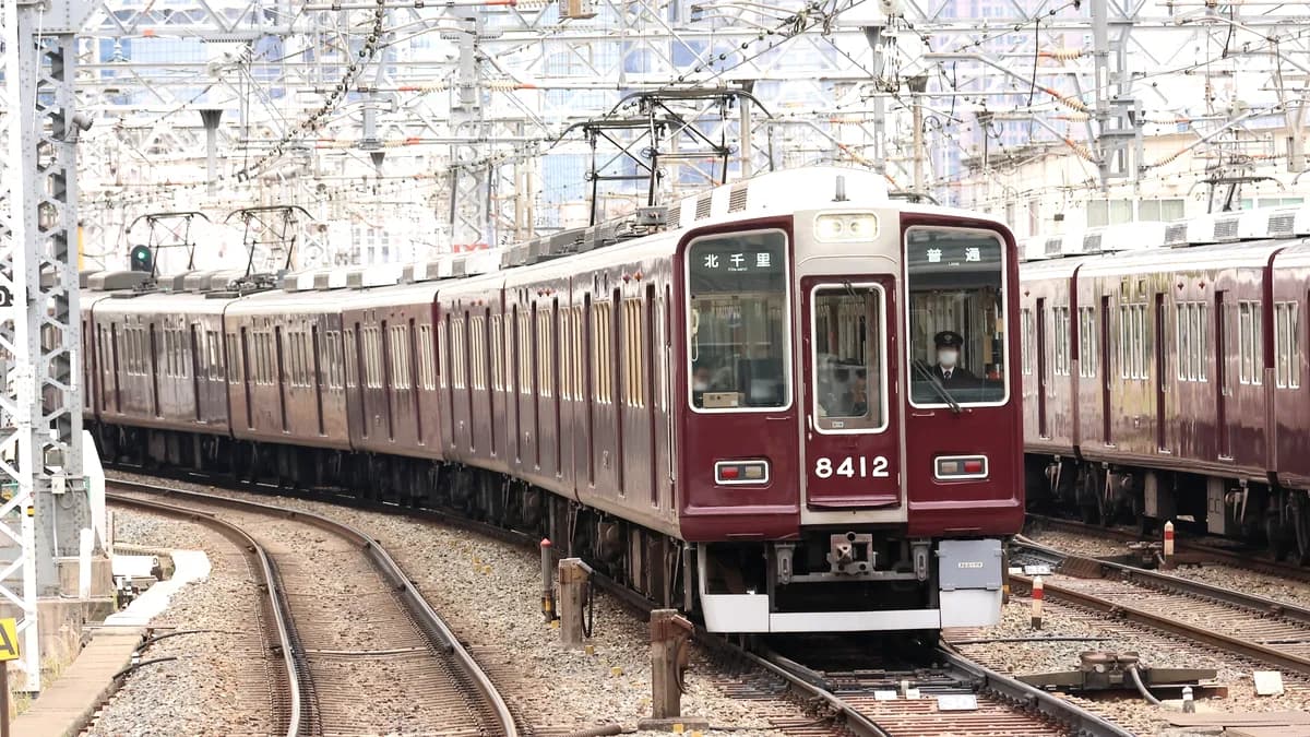 阪急8300系8312F
