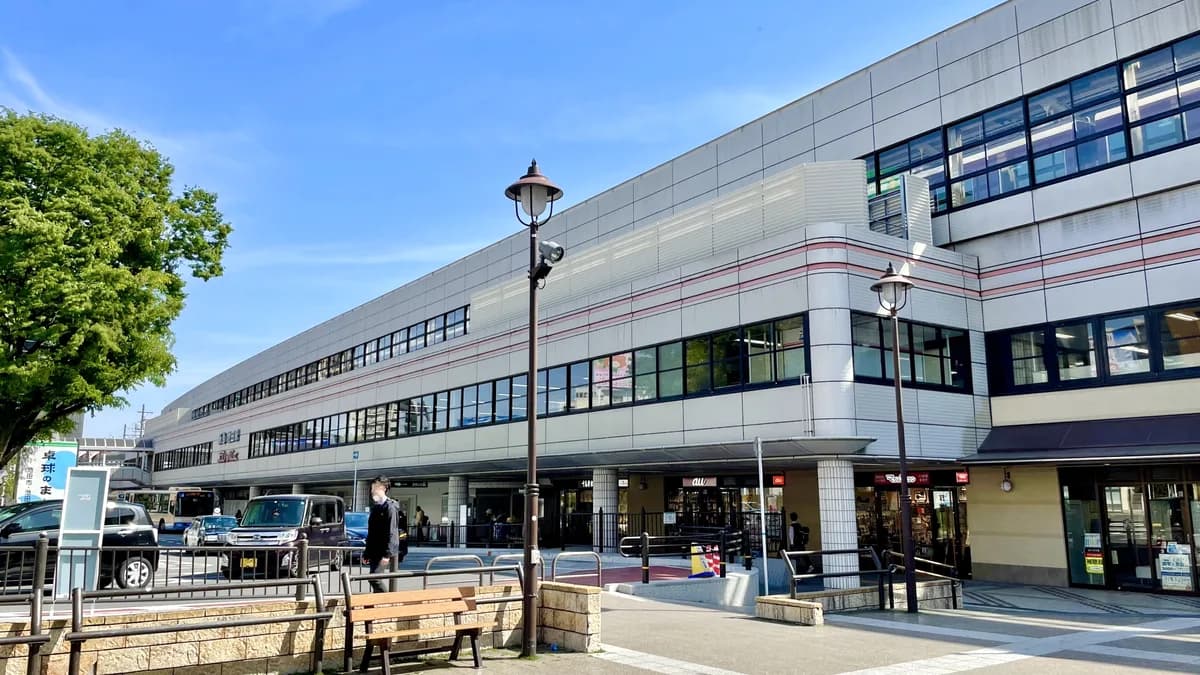 阪急宝塚線池田駅舎